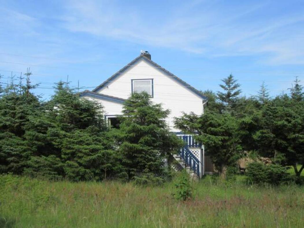 Airbnb And Booking At Postvegen 95 Vigra Esterno foto